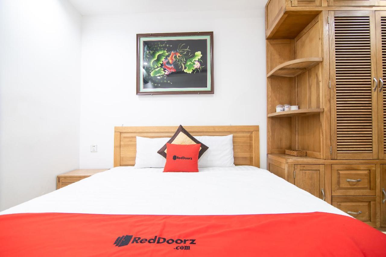 Reddoorz Plus New Sun Hotel مدينة هوشي منه المظهر الخارجي الصورة