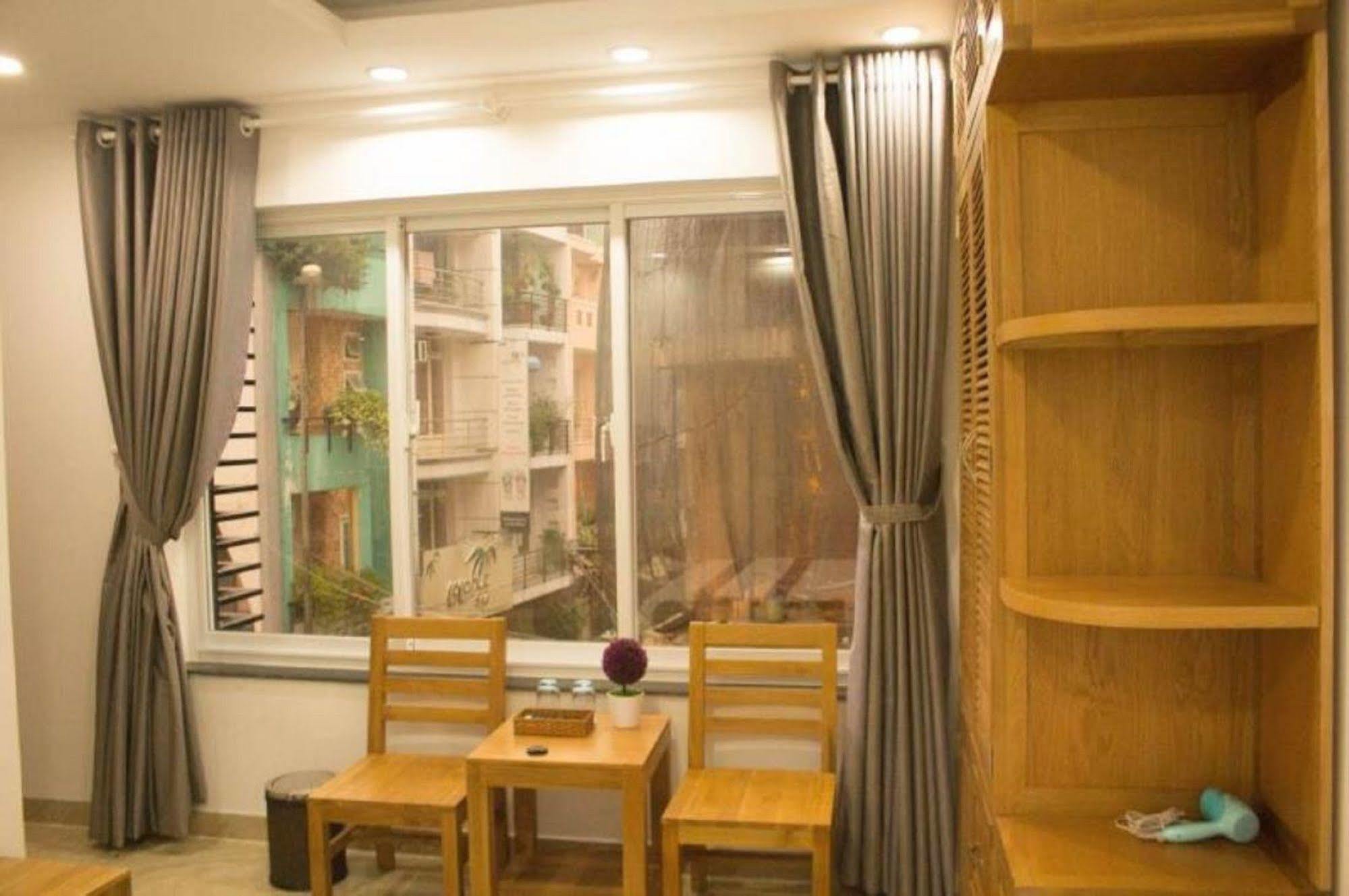 Reddoorz Plus New Sun Hotel مدينة هوشي منه المظهر الخارجي الصورة